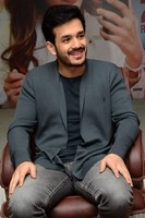 Akhil Akkineni Mr Majnu Interview